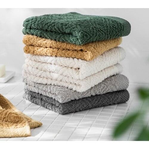 Hot sales combed cotton towel absorbent adult facial solid color soft towels