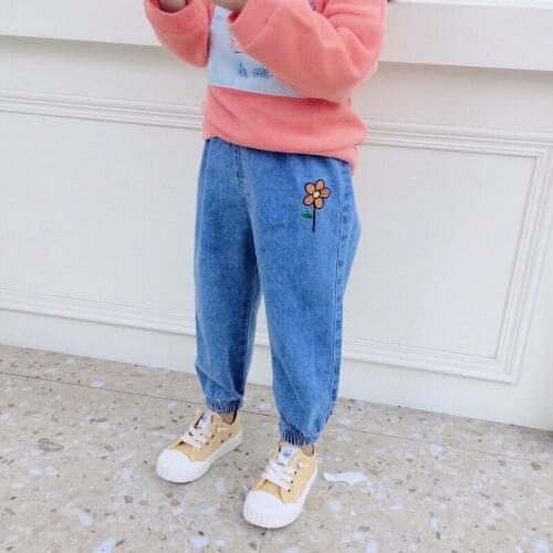 Spring and Autumn Childrens Jeans Fashion Girls Casual Small Flower Pants All-match Trousers 2 4 6 8 9 Ages