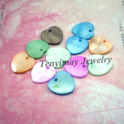Wholesale 100pcs Heart Shape Shell Charms For DIY, Mixed Colors 15mm Shell Pendants From Mother Of Pearl Shell