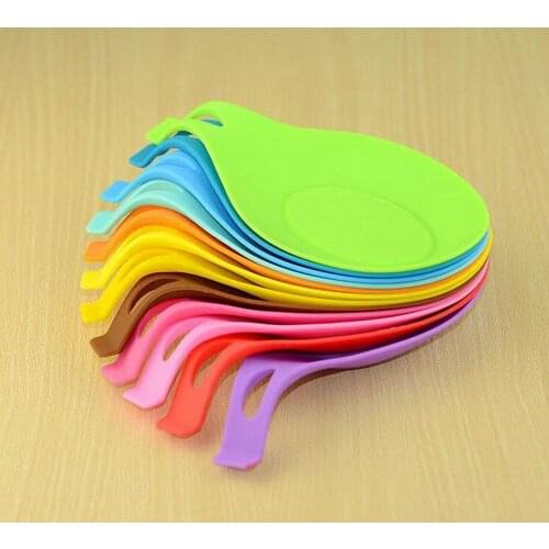 Silicone Spoon Insulation Mat Silicone Heat Resistant Placemat Tray Spoon Pad Drink Glass Coaster hot sale Kitchen Tool - 1 pc