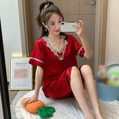 Summer Ice Silk Pajamas Women V-Neck New Short-sleeved Imitation Silk Suit Two Pieces Of Casual Home Wear