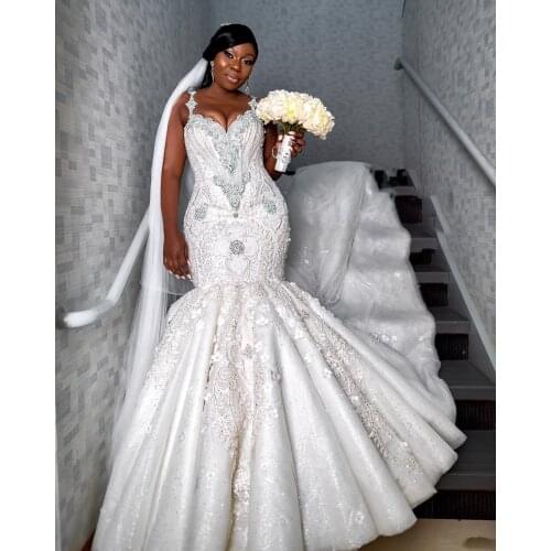 2020 Arabic Plus Size Luxurious Lace Beaded Wedding Dresses Crystals Mermaid Sexy Bridal Dresses Vintage Wedding Gowns