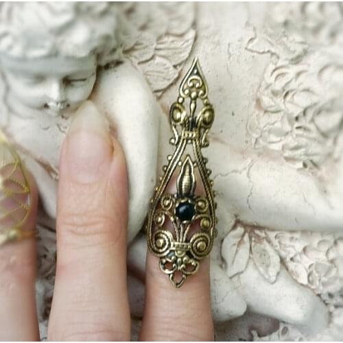 Creative Women Fashion Talon Nail Rings Masquerade Props False Claw Paw Talon Finger Ring for women LQ0040