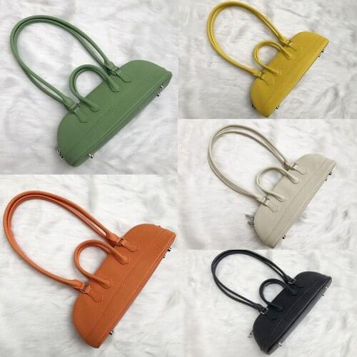 21 new leather womens bag shoulder armpit bag retro baguette mini lizard pattern portable cowhide Korean fashion