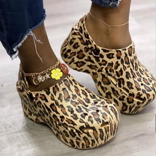 Hot Sale Leopard Shoes Women High Heel Sandals Summer Beach Sandals Women Clogs Fashion Platform Woman Wedges Shoes zuecos mujer