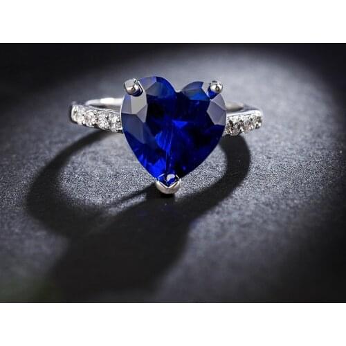 Elegant Fashion Simple Heart-shaped Royal Blue Zircon Rings for Women Engagement and Wedding Crystal Fashion Jewelry Accessories