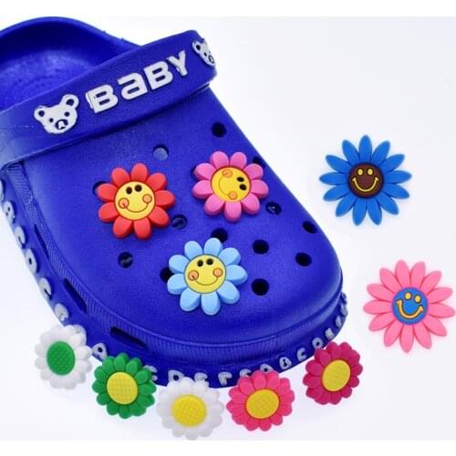 DIY Hole Slippers Shoe Chars for Crocs Designer Accesoire Decoration Sun Flower Garden Shoe Decoration Fit Kids Gift