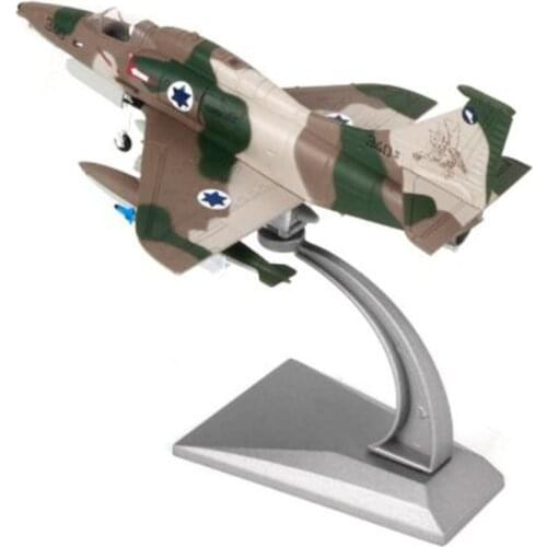 1/72 scale U.S. Navy Army cruise missile A-4 Skyhawk Fighter fighter aircraft airplane models adult children toy for displayshow