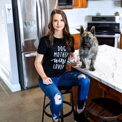 Dog Mother Wine Lover Graphic Tees Women Dog Mom Life T-shirts Summer Short Sleeve Aesthetic Tops Kawaii Female Camisetas Mujer