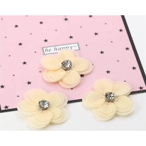 5 PCs Plastic & Cotton Appliqued Patches with Rhinestone Sequins Clear DIY Craft Flower Champagne Beige Garment Accessory 4*4cm