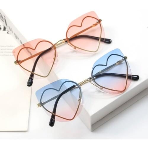 Kids Oversized Metal Heart Sunglasses for Girls Boy Vintage Rimless Baby Gafas De Sol Infant Toddler Children Glasses Uv400 2021