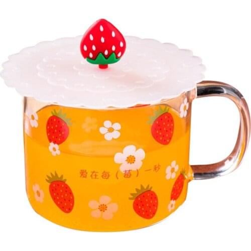 550ML Cute Strawberry Glass Cups With Lid, Home Breakfast Mug Clear Scale Cup Tea Coffee Mugs Juice Water Glasses Drinkware Tool