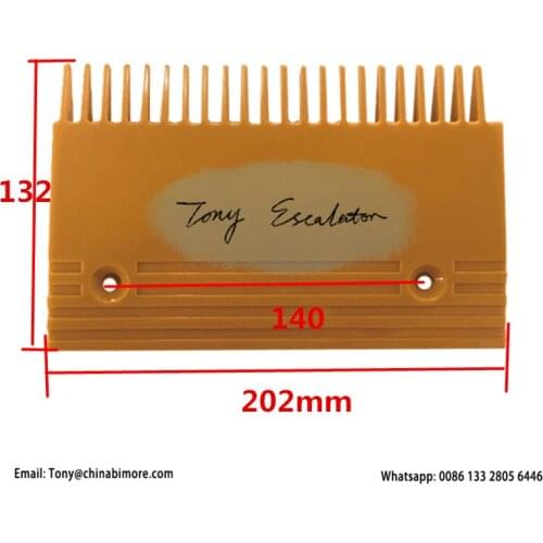 Escalator KOPC002 KM5009371H02 Comb L202mm W132mm Hole Space 140mm RHS 22T