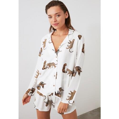 Tiger Print Woven Pajamas Suit Ladies V-neck Long-sleeved Shorts Summer Sleepwear Two-piece Home Casual Womens Clothing