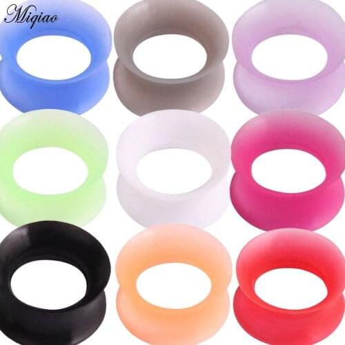 Miqiao 2pc Silicone Ear Plugs and Tunnels Flexible Thin Double Flared Flesh Ear Gauge Expander Stretchers Piercing Jewelry