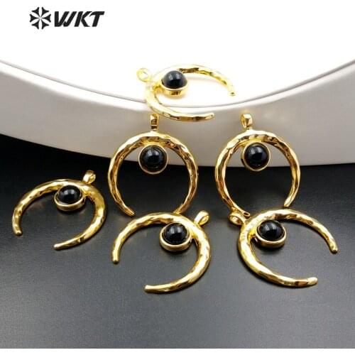 WT-P1113 Wholesale horn shape natural black stone pendant Fashion Big horn pendant for women jewelry 40*45mm