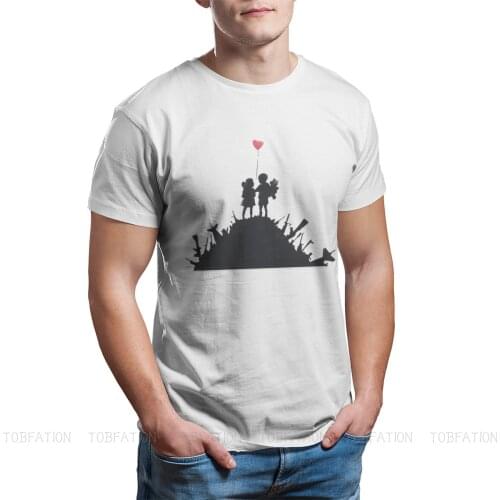 Two Children With Love Balloon At War Banksy Graffiti Wall Art Tshirt Harajuku T shirt Tops Homme Cotton Oversized Short Sleeve