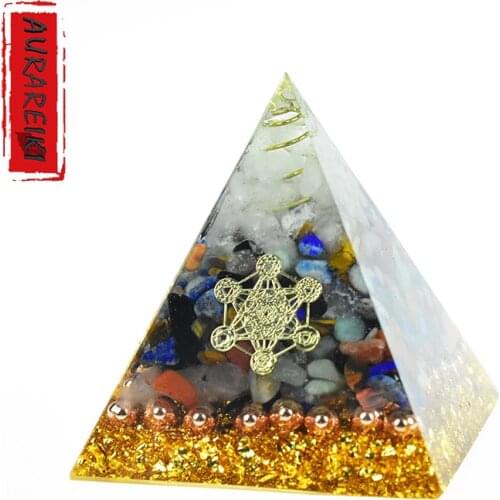 Handmade 6cm Fluorite Orgone Pyramid Energy Chakra Healing And Mental Purification Crystal Orgonite With Lapis Lazuli And Onyx