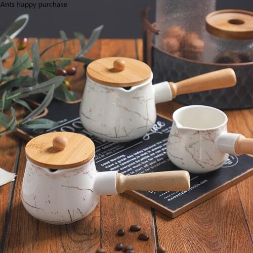 White Gold Pattern Ceramic Milk Jug Wooden Handle Coffee Milk Pot Coffeeware Coffee Accessories Desktop Milk Jug with Wooden Lid