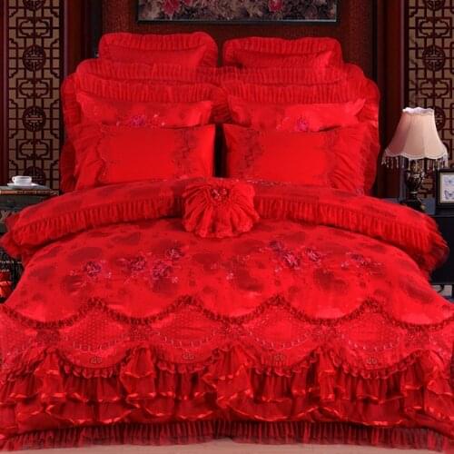 2018 Silk Cotton Satin Jacquard Luxury Wedding Bedding Set Embroidered Lace Duvet Cover Set Bedspread Queen King 4/6/8/10pcs