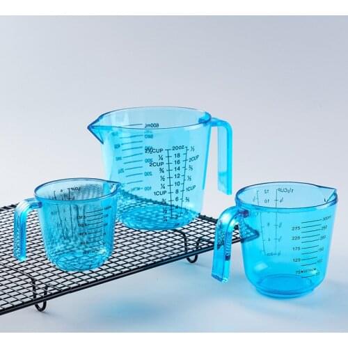 Transparent Plastic Measuring Cup Modern Simple Cooking and Cake Making with Graduated Measuring Cup 150/300/600ML Baking Tools