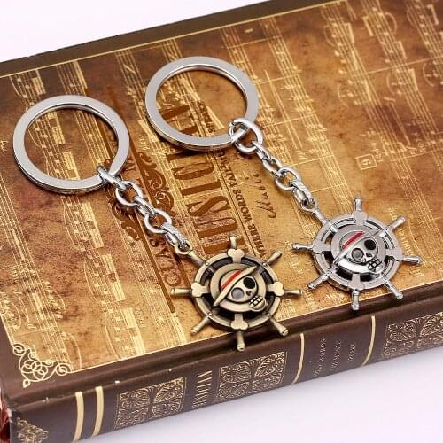 Anime One Piece The straw hat Pirates Compass Keychain Luffy Pendant Keyring Figure Car Key Chain Accessories Figure Toys Doll