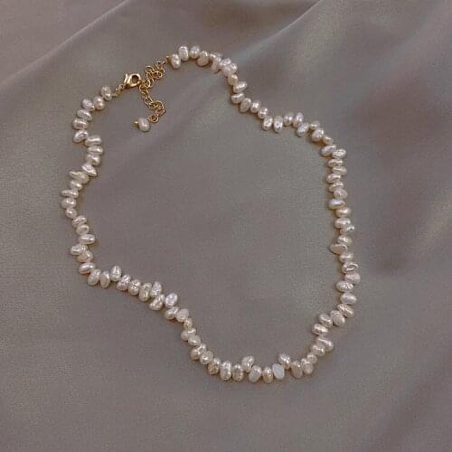 Baroque Natural Pearl Necklace fFemale Light Luxury Niche Design Sense Clavicle Chain Accessories 2021 New Necklace Jewelry