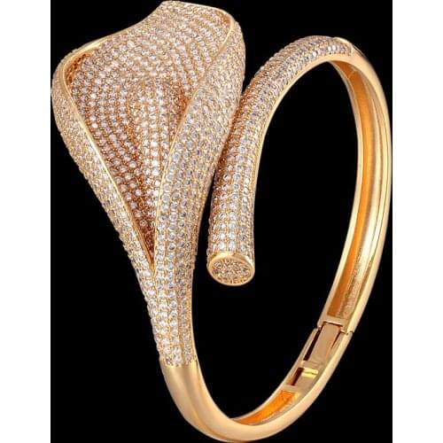 Zlxgirl jewelry Luxury Cubic Zirconia Large Flower shape Wedding Party Bangle Jewelry women size bracelet bridal jewelry