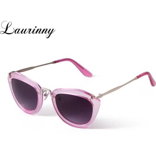 Fashion Pink Sunglasses Trendy Women Street Shot Frame Shades Eyewear Party Glasses Decorative Irregular Lens Sun Glasses Female