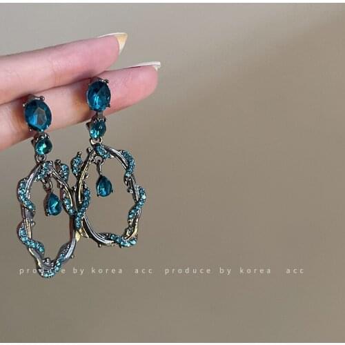 Korean Fashion Vintage Blue Crystal Zircon Inlaid Geometric Dangle Earrings for Women Creative Irregular Metal Earrings Jewelry