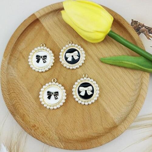 10pcs Chic Pearl Round Shaped Bow Enamel Charms Pendants Fit DIY Jewelry Accessory OL Style Earring Bracelet Finding Handmade