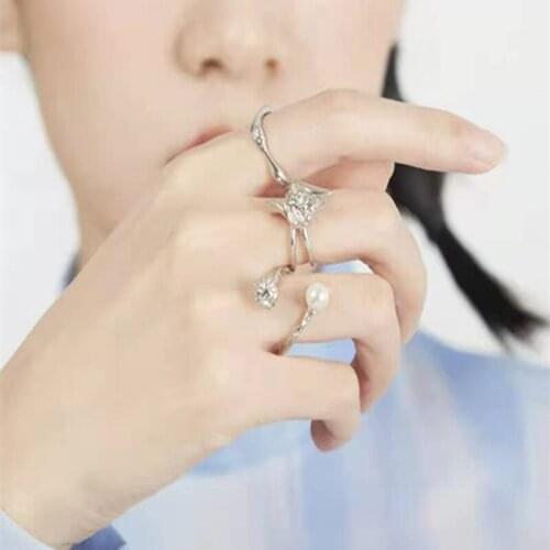 TIMEONLY Vintage Imitation Pearl Medallion Open Ring Double Layering Wave Shape Alloy Rings for Women Girls Birthday Jewellery