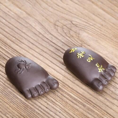 Personalized Yixing Zisha tea pet decoration boutique can support creative little feet tea playing tea tray tea set accessories