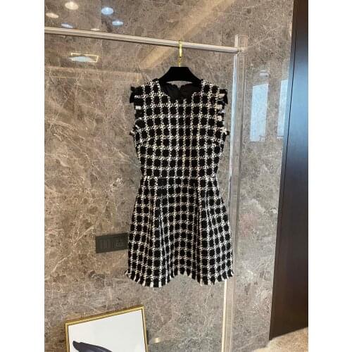 Fashion 2021 new ladies sleeveless round neck wool check dress 0120