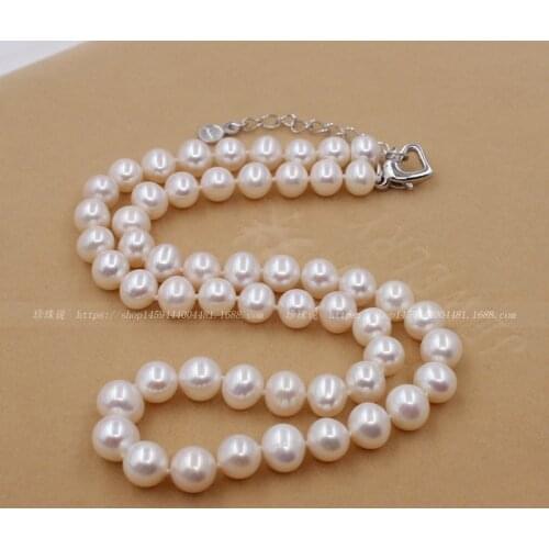 A wholesale manufacturer of natural freshwater pearl necklace, 8-9MM round enough, concise paragraph