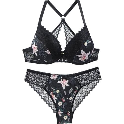 Norns Top Sexy plus size lace lingerie set Cotton Brassiere push up Bralette Embroidery upunderwear Deep V Gather Panties set