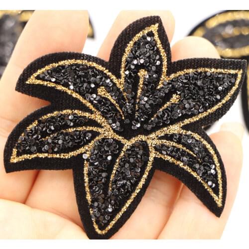 5pcs/lot 6cm Glitter Black Flower Patch DIY Iron On Stickers for Sweater Dress Shirt Sewing Fabric Appliques Handmade Badge