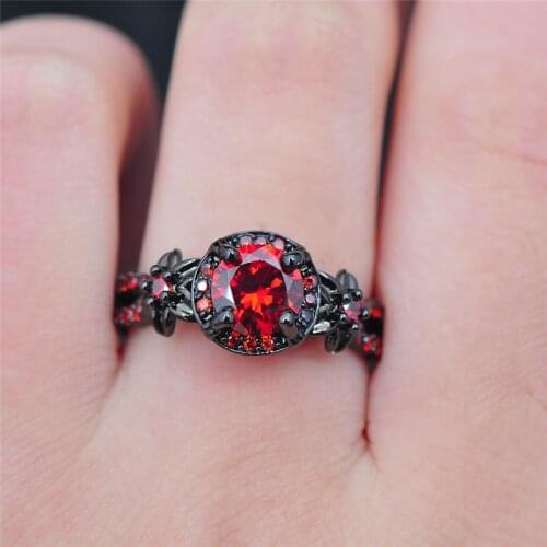 Fashion Female Flower Crystal Jewelry Classic Black Gold Engagement Rings For Women Luxury Bride Red Round Zircon Wedding Ring