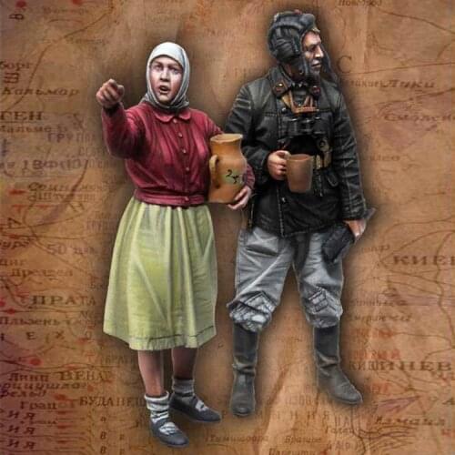 1/35 Soviet tankman and woman, Resin Model Soldier GK, WWII military themes, Unassembled and unpainted kit