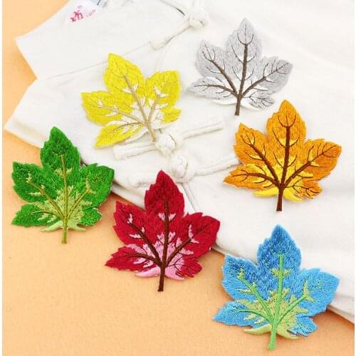 Embroidered maple leaf small iron on patch cloth stickers clothing applique pants bag repair decorative patch ironing decals