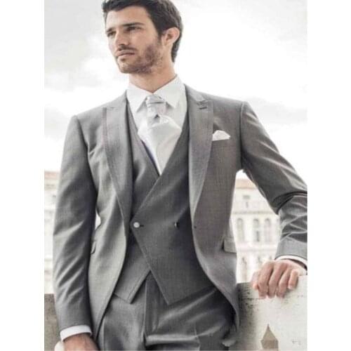 Handsome Groomsmen Peak Lapel Groom Tuxedos Wedding Dress Men Suits Blazer Prom Dinner (Jacket+Pants+Tie+Vest) A733
