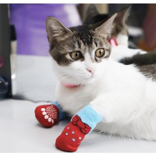 Cute Puppy Shoes for dogs Anti-Slip Knit Socks Small Dogs Cat Shoes Chihuahua Boots For Winter Indoor Wear Slip On Paw Protecto