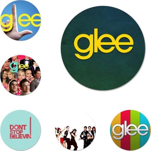 Youth musical comedy Glee by Brittany Icons Pins Badge Decoration Brooches Metal Badges For Backpack Decoration 58mm