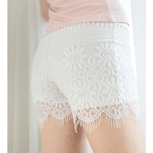 Sexy Eyelash Lace Short Thin Anti-emptied Safety Pant Wear Outside High Elasticity Light Texture Women Insurance Pant Large Size
