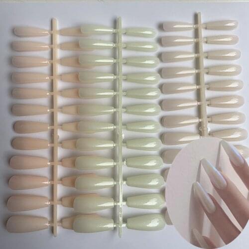 24pcs Artificial stiletto nail tips Simple Fashion Lasting Fake Nails Wearable Full Cover Finished Fingernails
