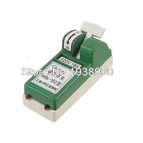 AC 220V 16A 2 Poles Cutter Type Disconnect Switch Green