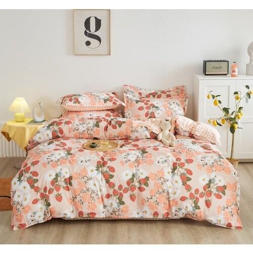 Fruit Strawberry Pattern Duvet Cover Set 210x210 Pillowcase 3Pcs,175x220 Quilt Cover,Extra Large, Bedding Set