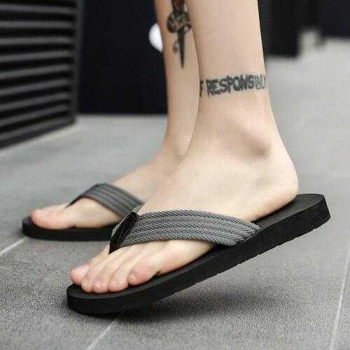 Summer British Flip Flops Mens Korean Slippers Male Wear Non-Slip Clips Tow Beach Shoes Tide Flat With Casual Sandals