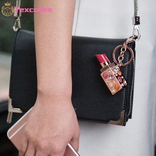 Boutique Bag Car key Chain Female Korean Version Of High-end Fashion Lipstick Pendant Bag Car key Pendant Small Gift Rhinestone