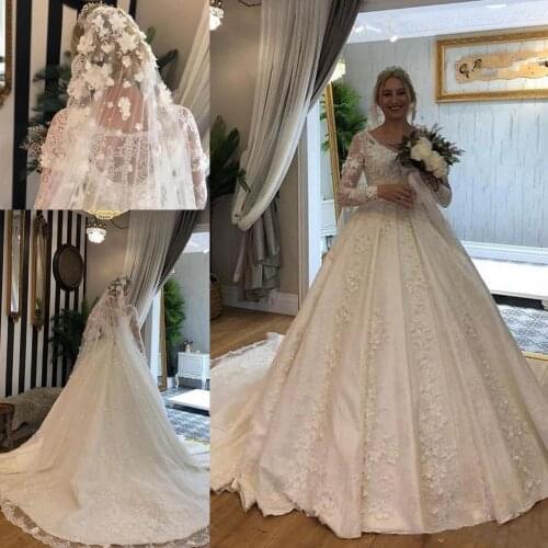 Elegant Satin A Line Wedding Dresses 2021 V Neck Long Sleeves Bridal Gowns Button Appliques Plus Size Muslim Wedding gowns